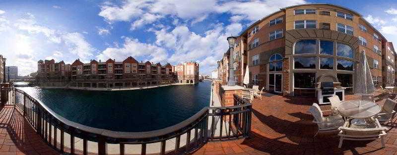 Residence Inn Indianapolis Downtown On The Canal Exterior foto